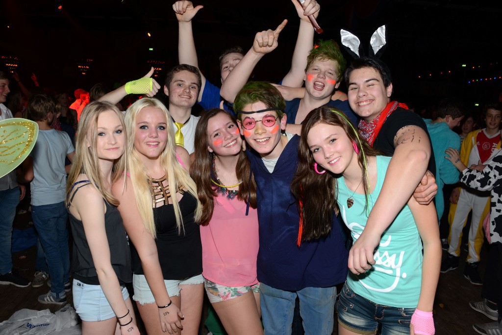 ../Images/Chaotische Circus disco 324.jpg